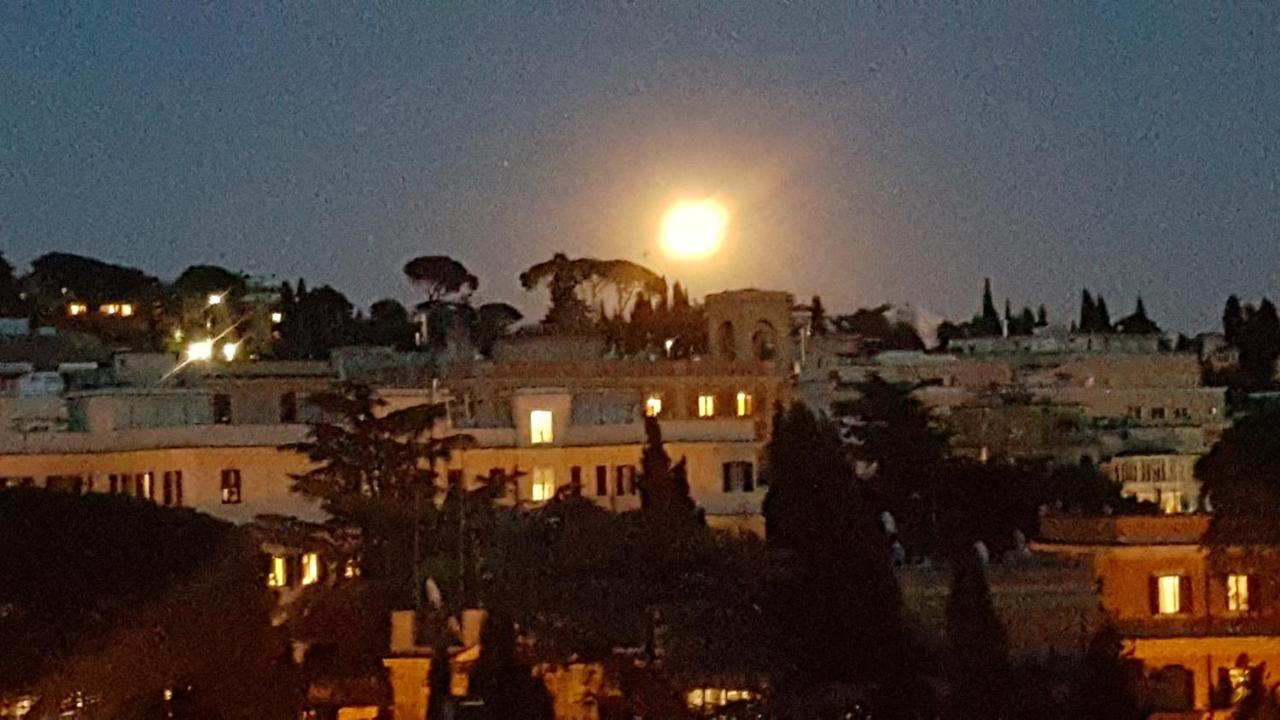 Bed & Breakfast A Casa Di Lia A Roma Ngoại thất bức ảnh