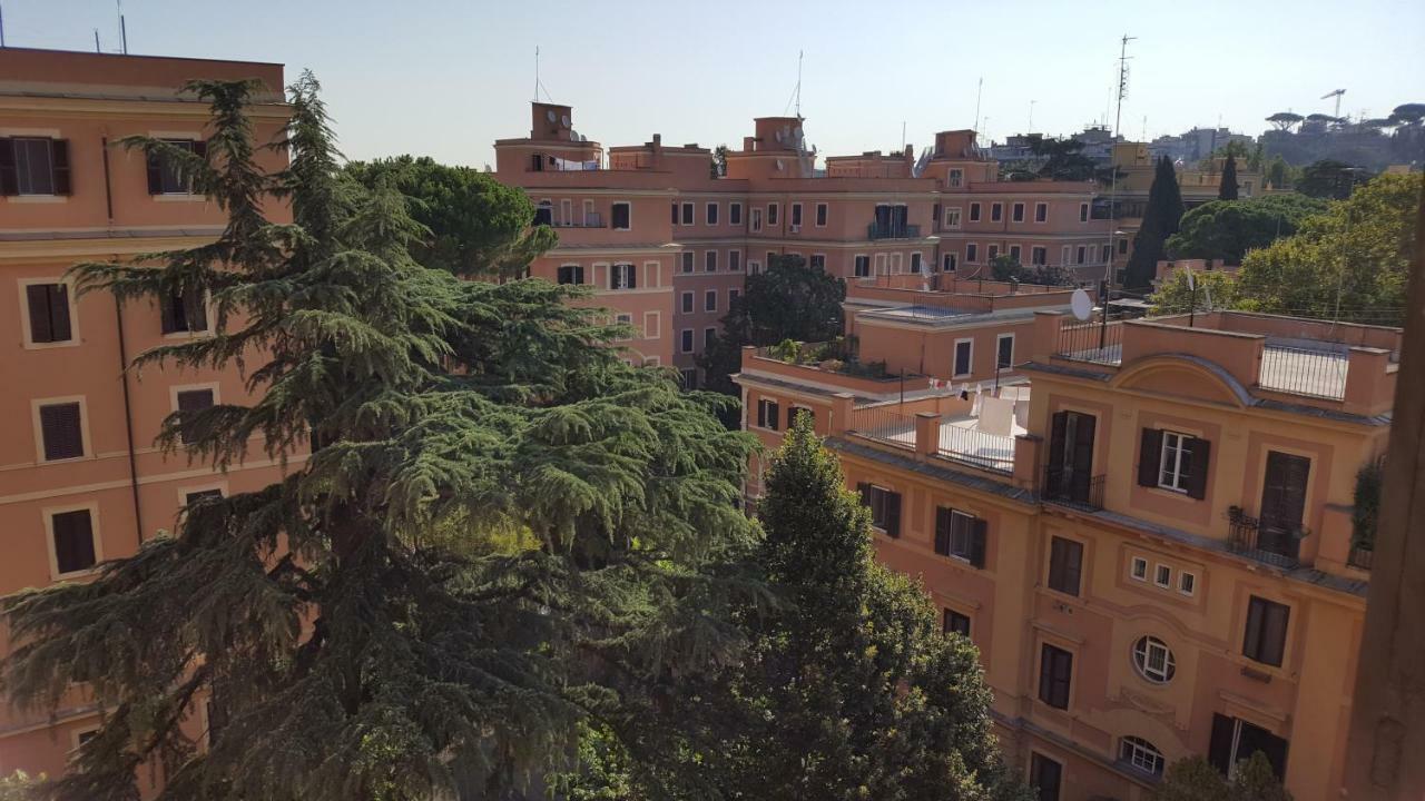 Bed & Breakfast A Casa Di Lia A Roma Ngoại thất bức ảnh