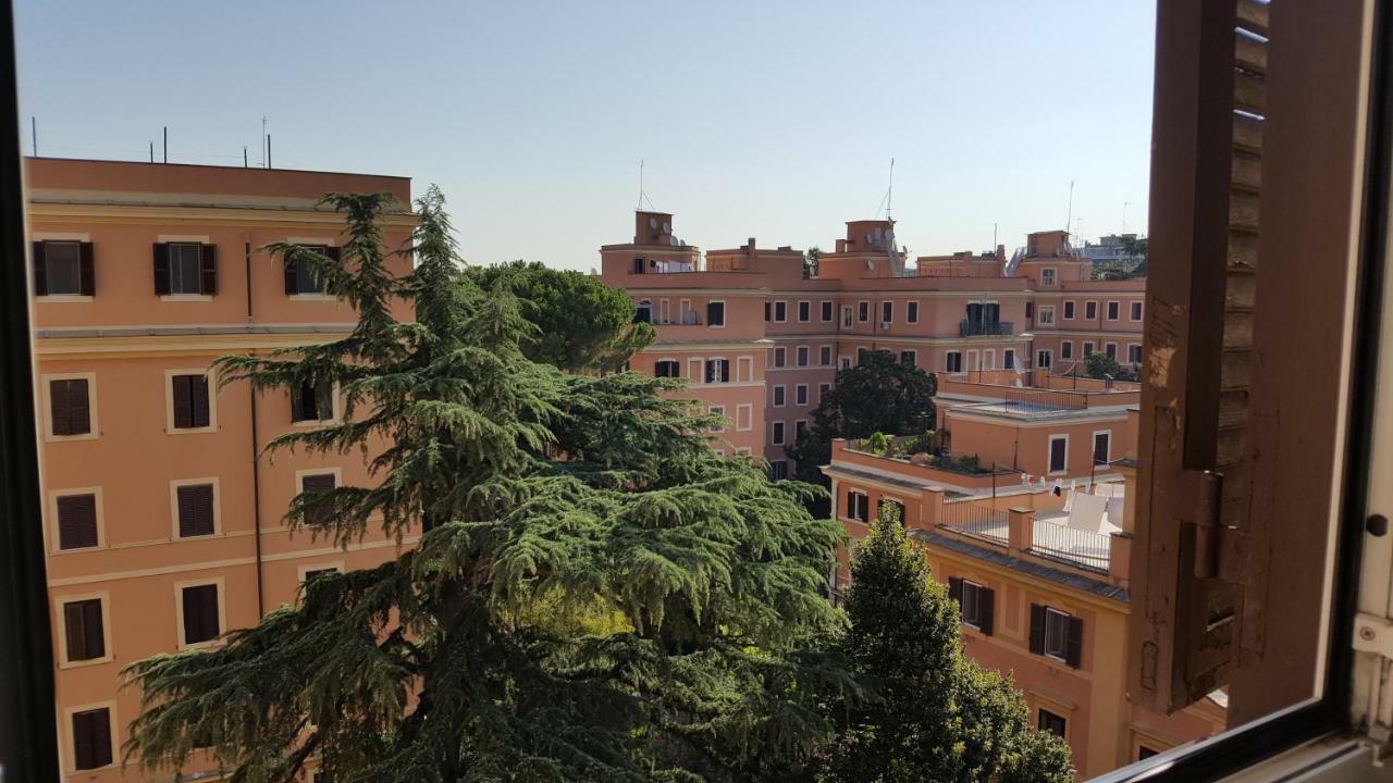 Bed & Breakfast A Casa Di Lia A Roma Ngoại thất bức ảnh
